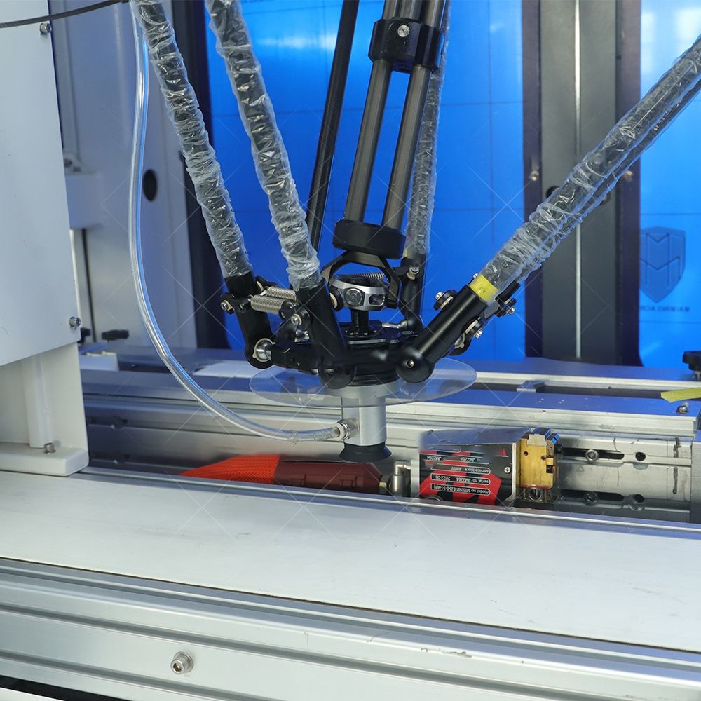 Full Automatic Wet Wipes Machine 72 Count Sanitizer Wipes Wet Machinery Baby Wet Wipes Packaging Machine